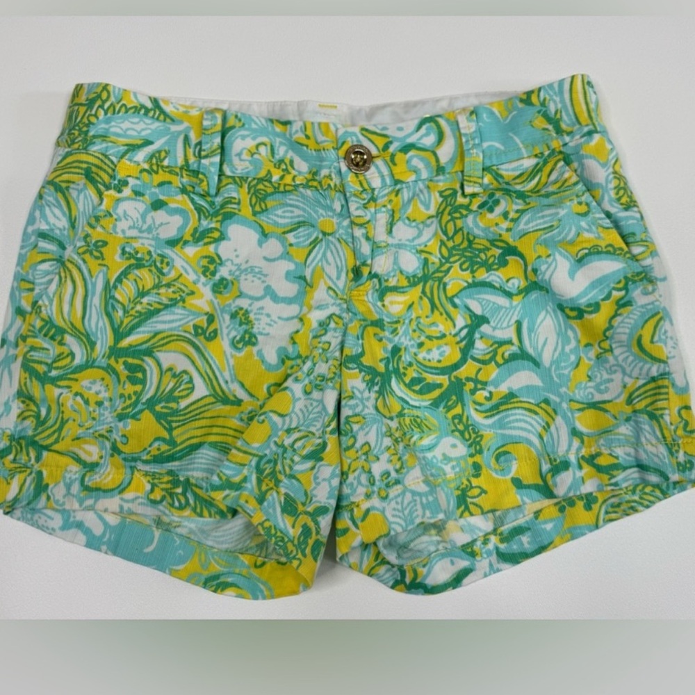 Lilly Pulitzer Callahan Dandelion Shorts w/5” Inseam
Sz 0